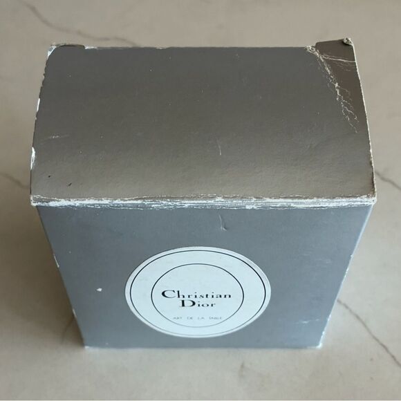 NWT CHRISTIAN DIOR Nativity Scene Trinket Box Holy Family Holiday Christmas - Picture 12 of 13